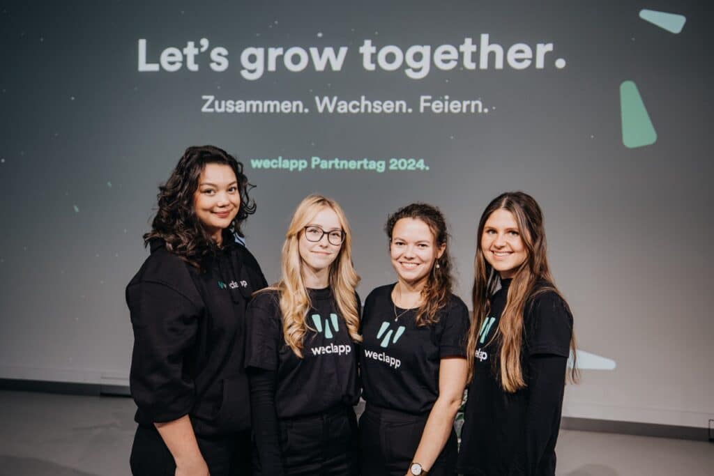 vier weclapp Mitarbeiterinnen auf dem Partertag 2024